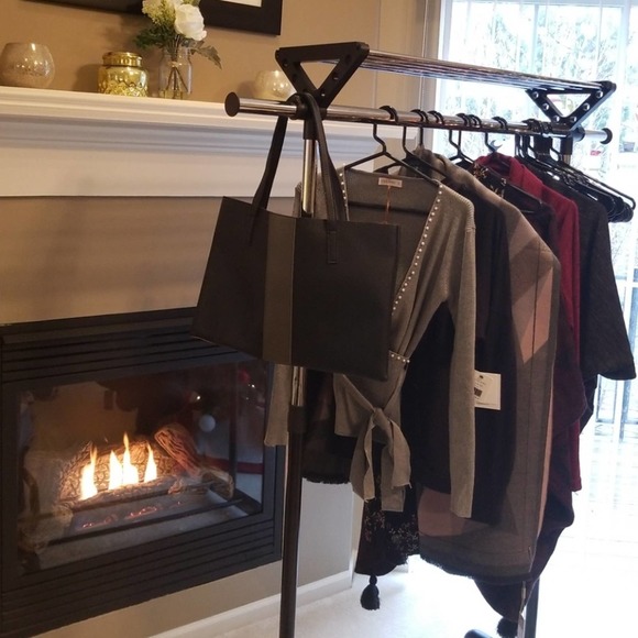 A Peek Into My Closet! - Picture 1 of 3